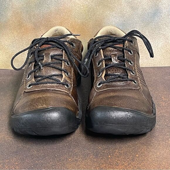 KEEN Classic Brown Leather Hiking Shoes Men\'s Size 10M main image 12